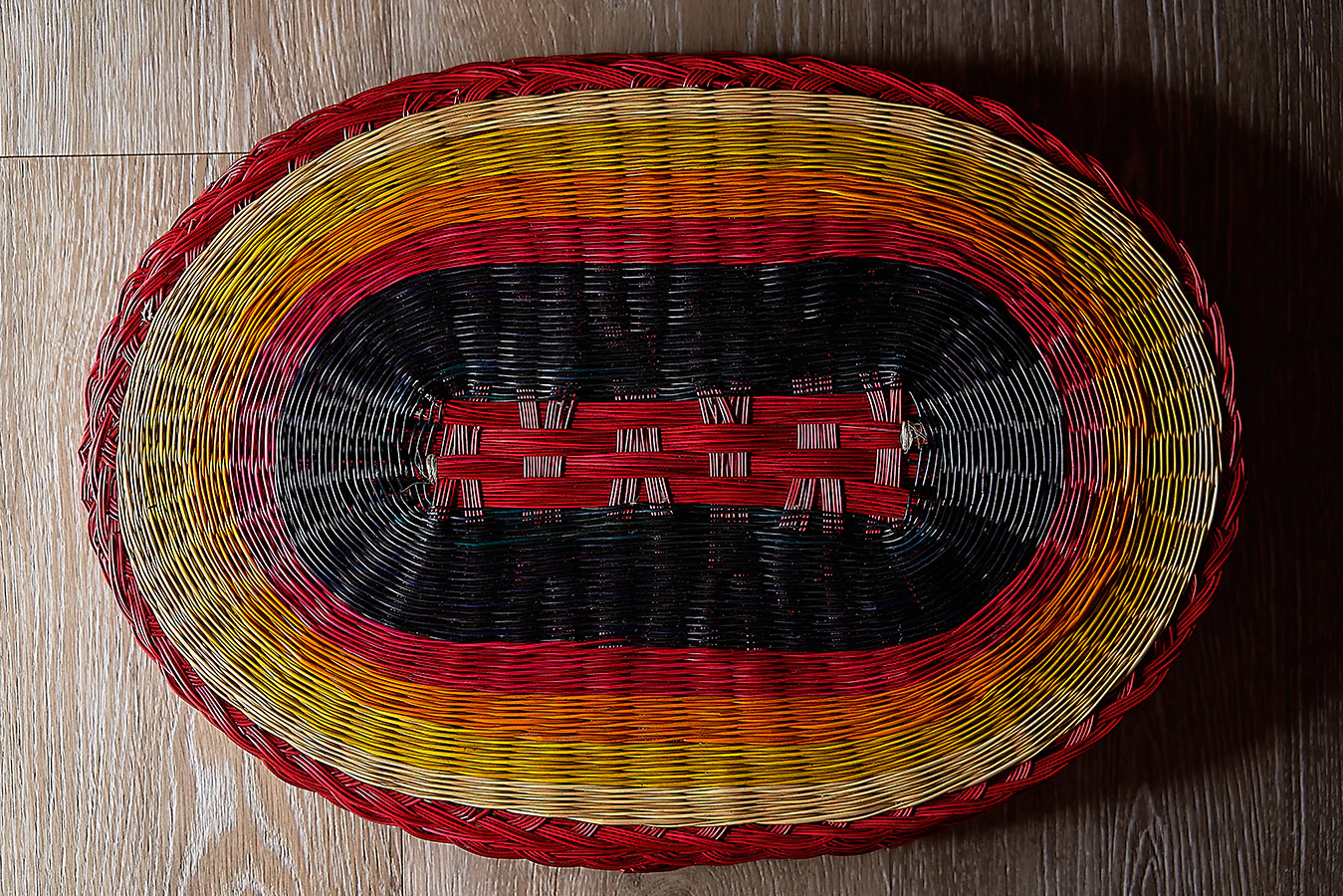 Bounty Kitchenware: Red Woven Placemats (Set of 6) - Image 5